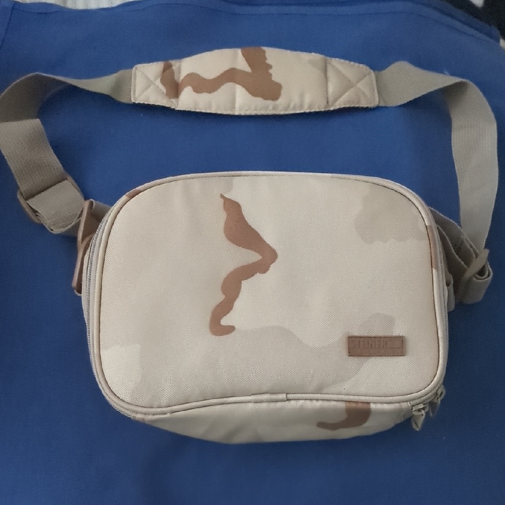 Genuine Steiner Desert Camo Padded Tan Camouflage Men's Bag Now Only $40